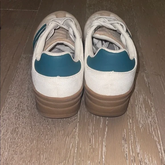 Stylish White and Tan Sneakers with bold green stripe, platform rubber sole - Picture 3 of 9